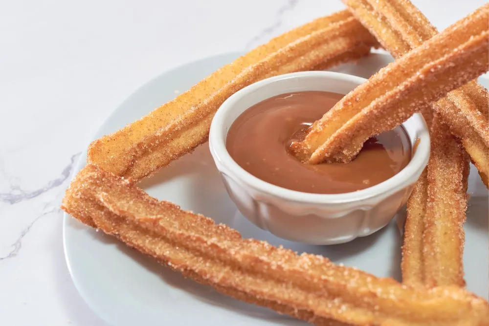 churros, chocolat, nutella, bol, sucre